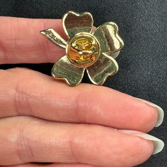 VTG Nina Ricci Green Four Leaf Clover Shamrock Lapel Hat Jacket Pin Rhinestones - Picture 3 of 4